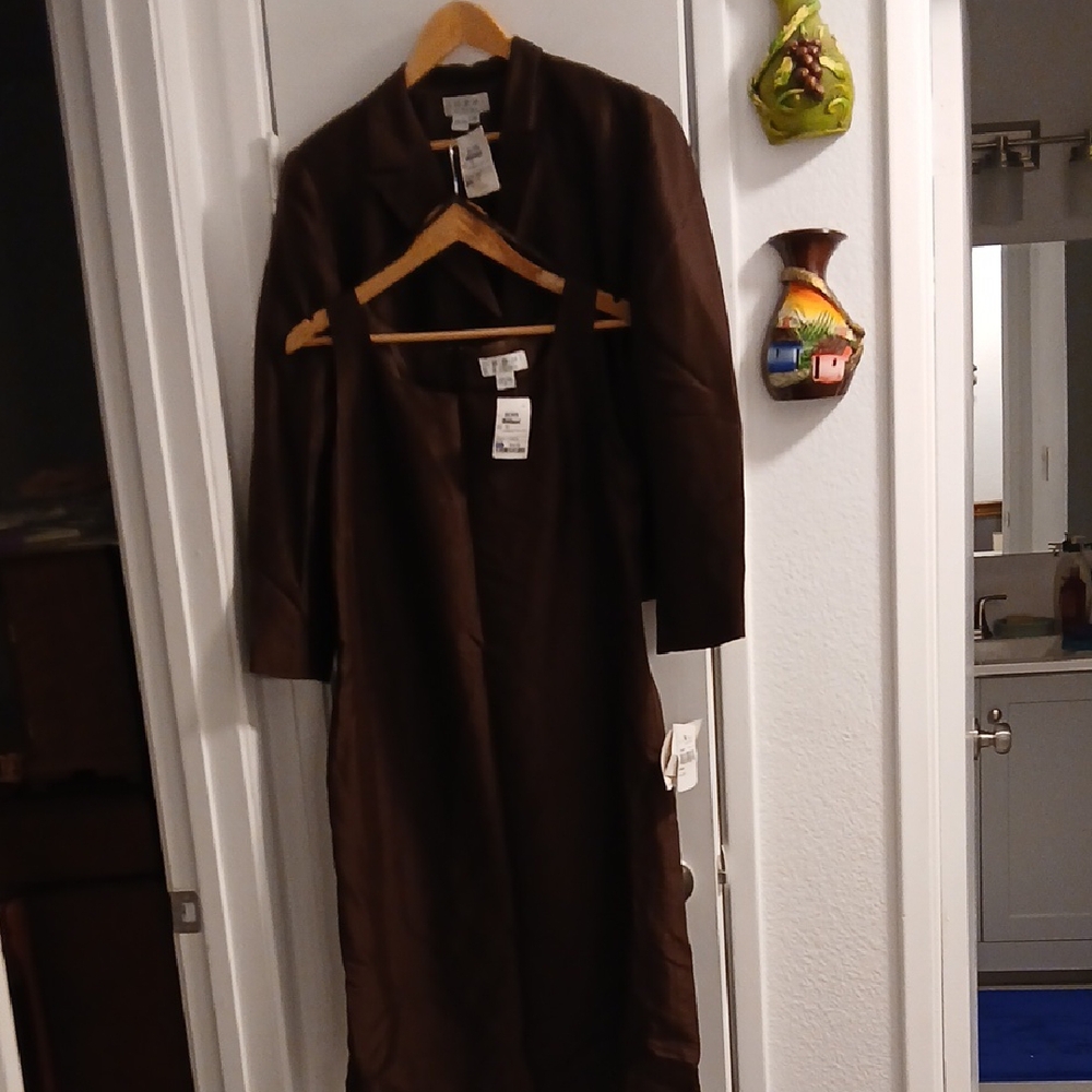 COPY - NWT 100% SILK 2 - PIECE SHOMI BY MILLER SHOR BROWN